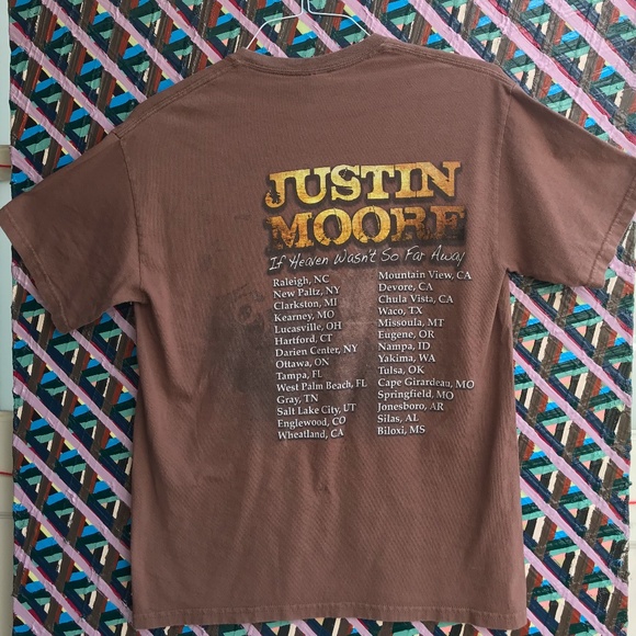 Justin Moore "If Heaven Wasn't So Far Away" Tee Sz Medium Brown Cotton Country - Picture 3 of 8